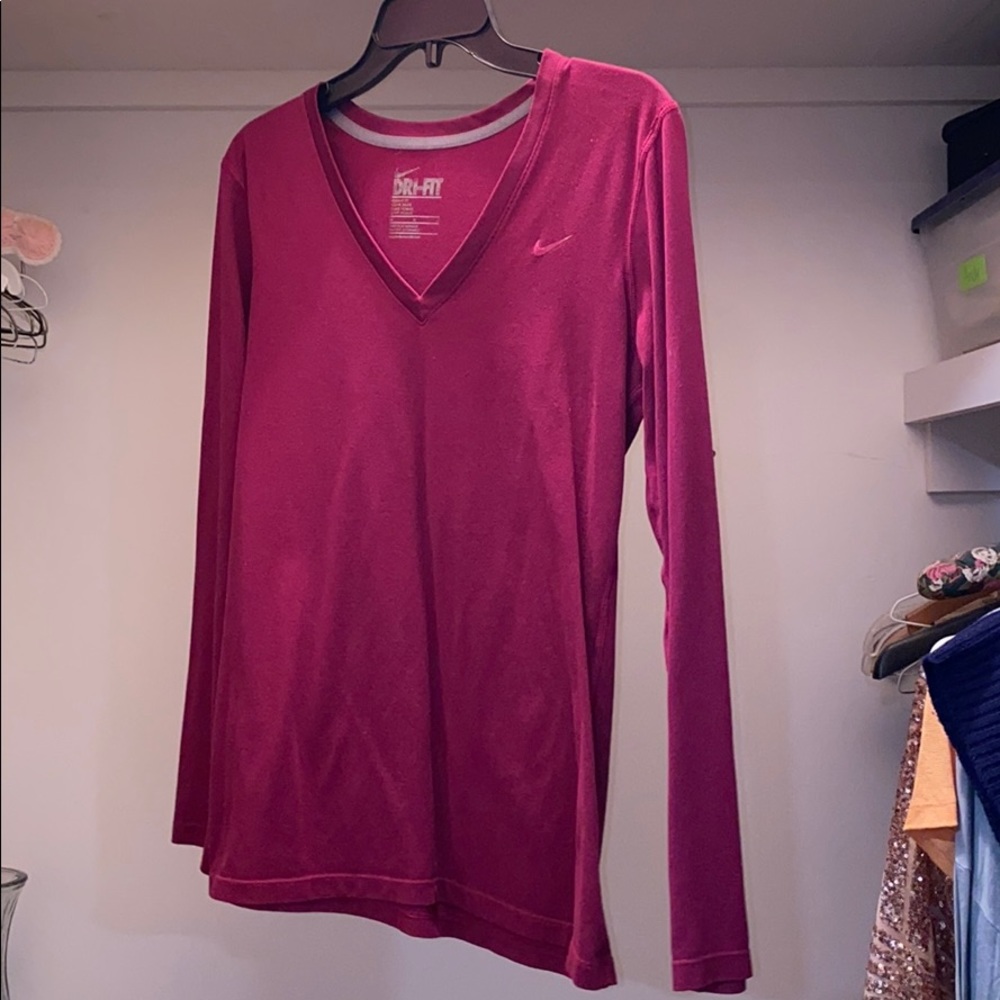 Nike drifit top